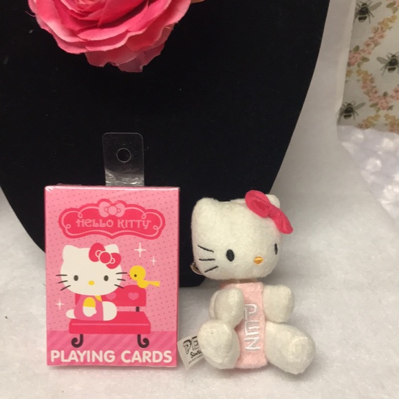Hello kitty set Vintage belt loop Hello Kitty Pez case w/ playing card - Japan - Picture 10 of 13